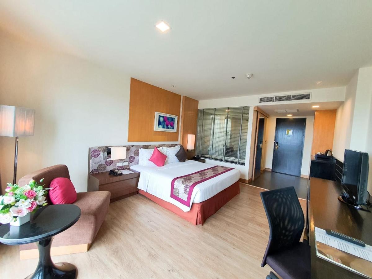 Amaranth Suvarnabhumi Hotel Bangkok Luaran gambar Deluxe Room