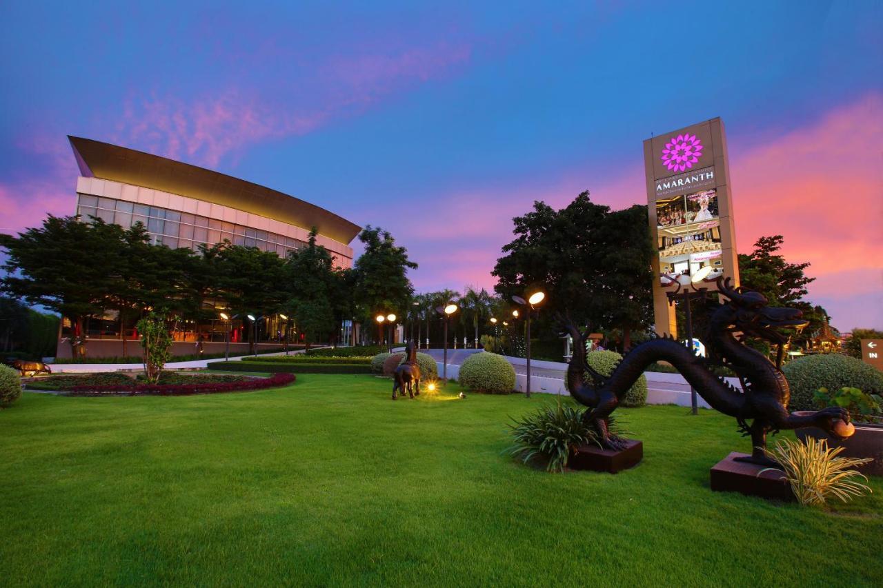 Amaranth Suvarnabhumi Hotel Bangkok Luaran gambar Mahidol University