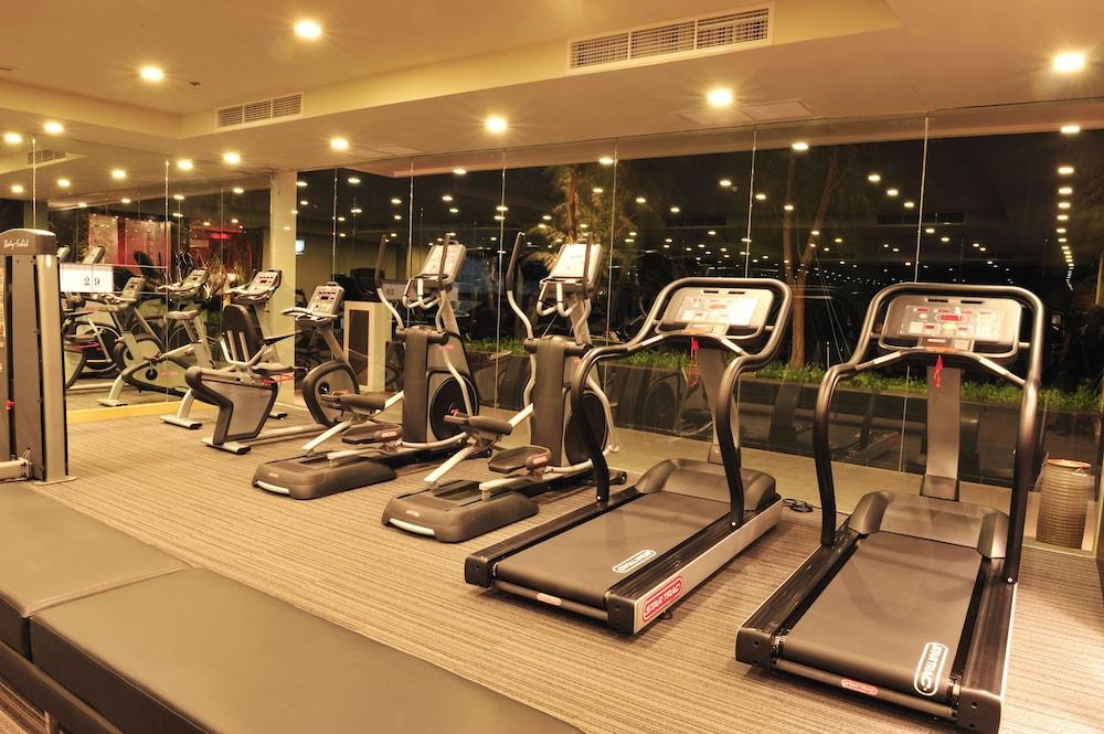 Amaranth Suvarnabhumi Hotel Bangkok Luaran gambar A gym in Bangkok, Thailand