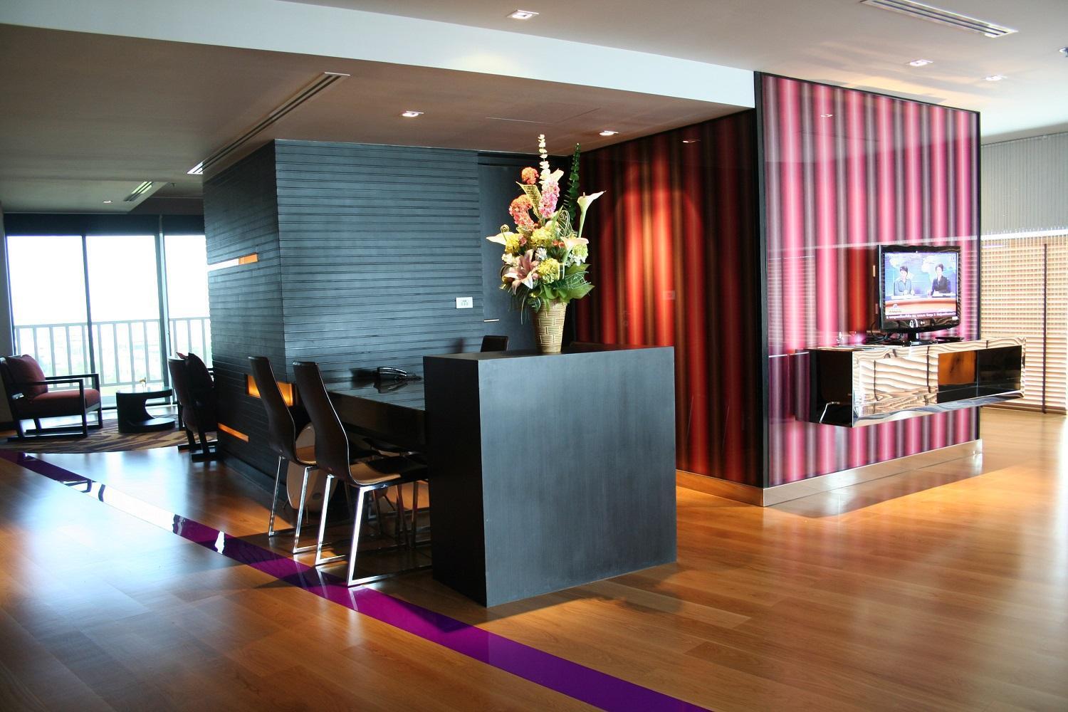 Amaranth Suvarnabhumi Hotel Bangkok Luaran gambar The interior of the lounge
